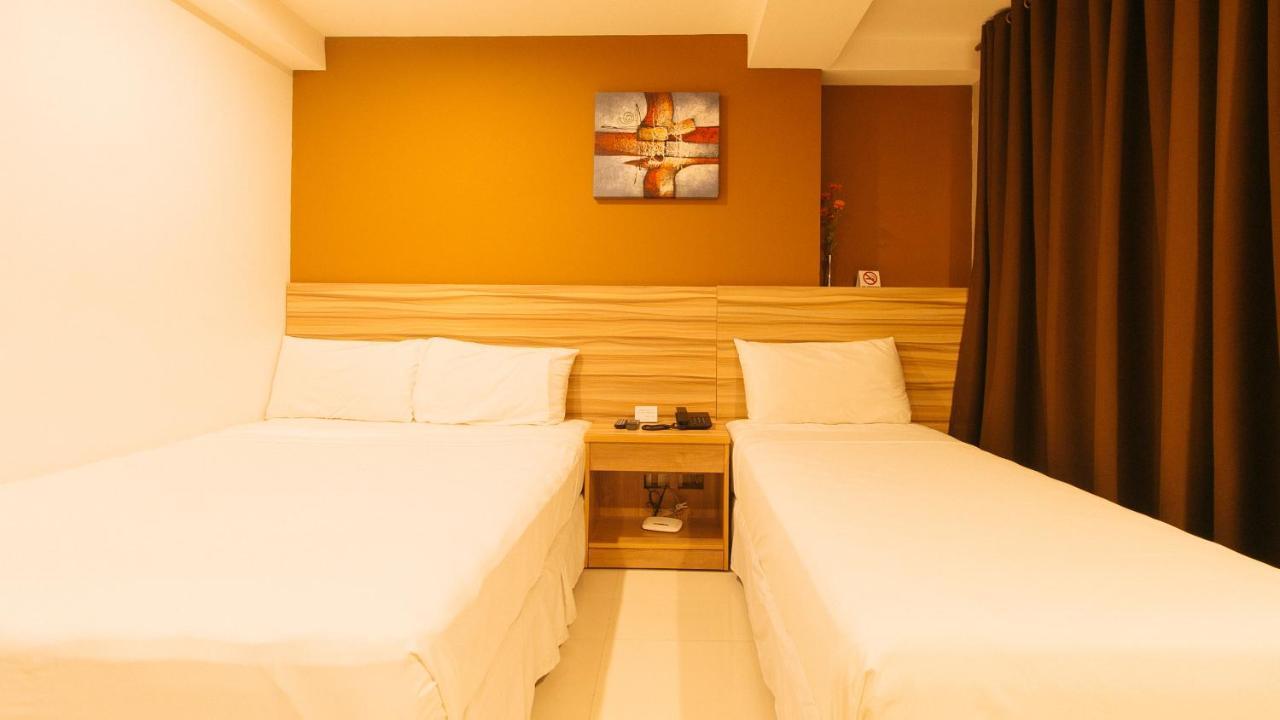Guijo Suites Makati Makati City Esterno foto