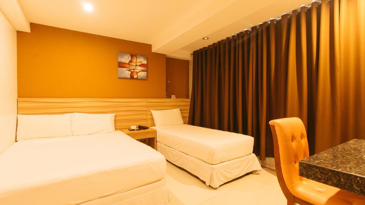 Guijo Suites Makati Makati City Esterno foto