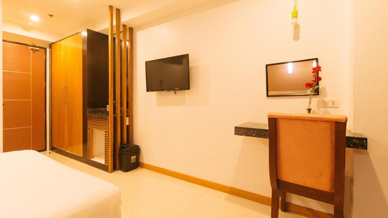 Guijo Suites Makati Makati City Esterno foto