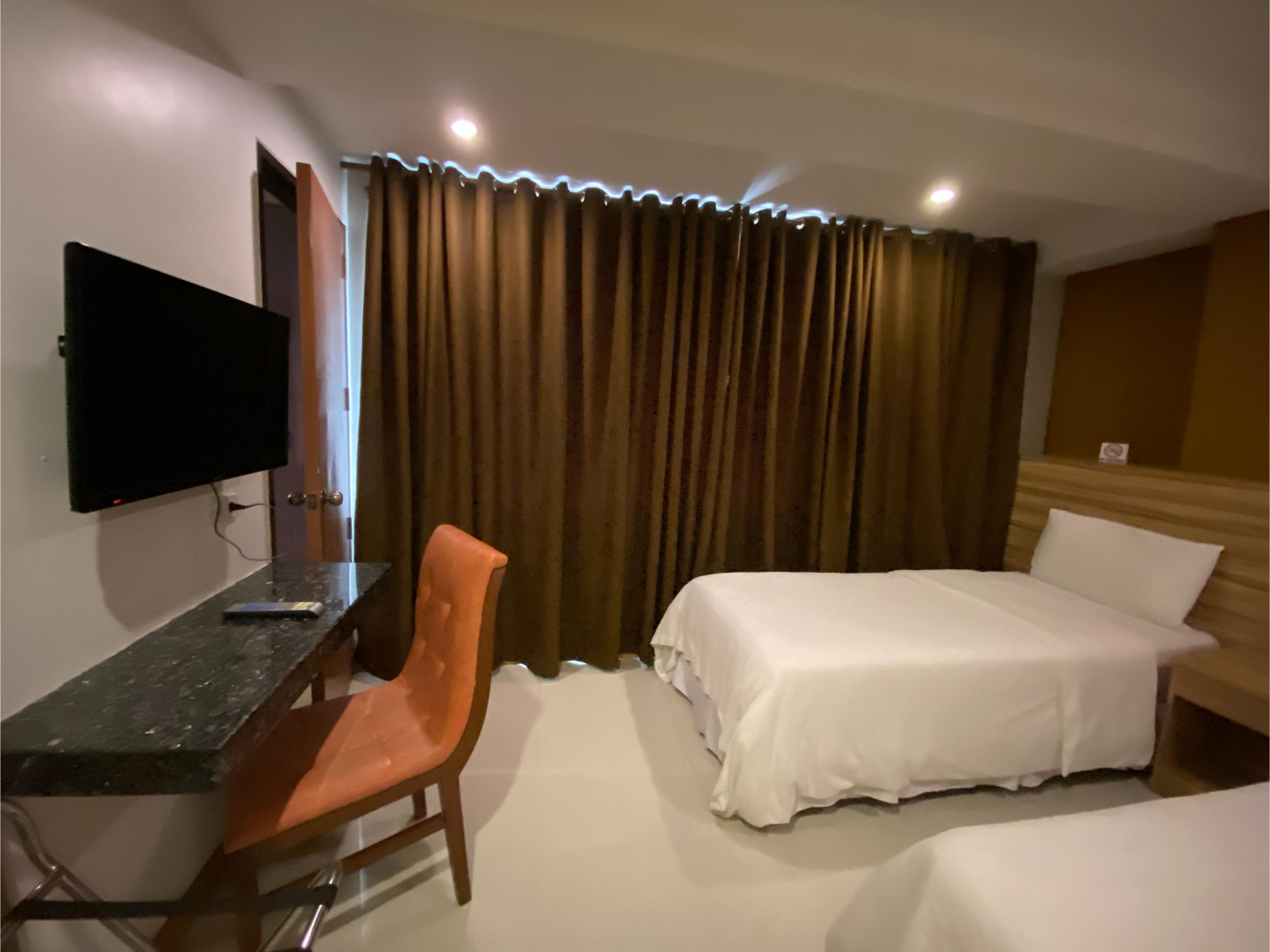 Guijo Suites Makati Makati City Esterno foto