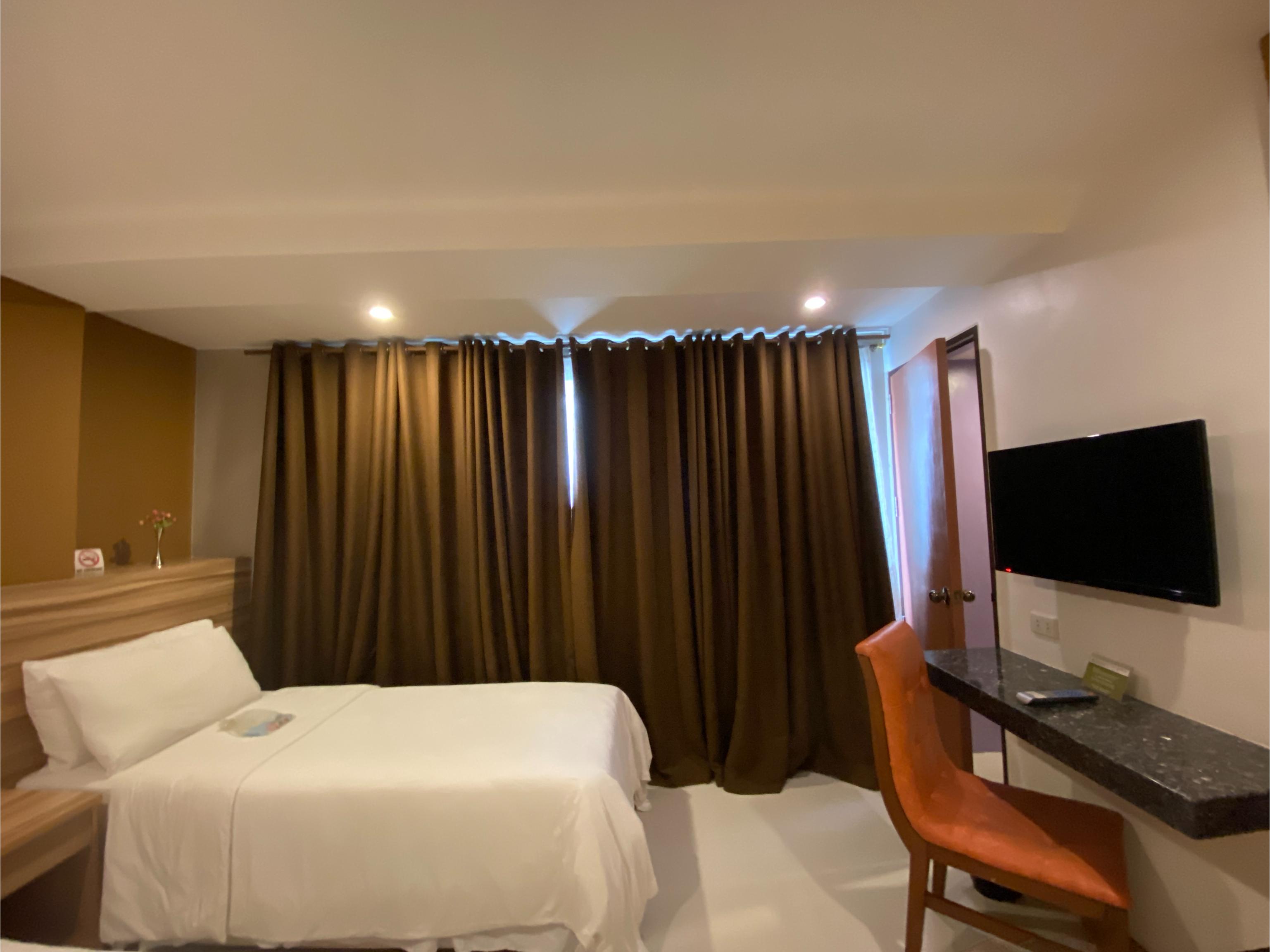 Guijo Suites Makati Makati City Esterno foto