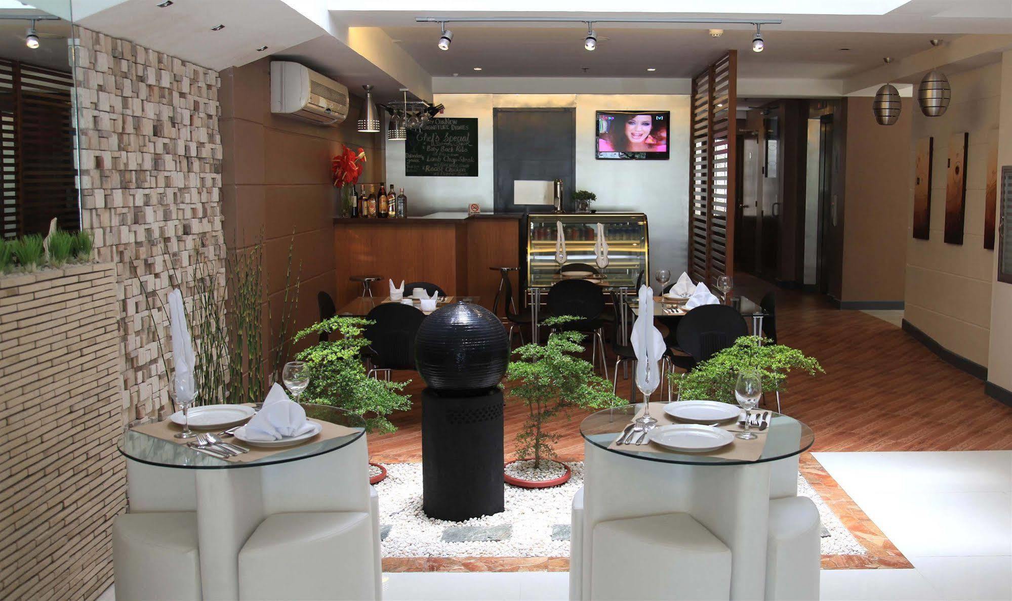 Guijo Suites Makati Makati City Esterno foto